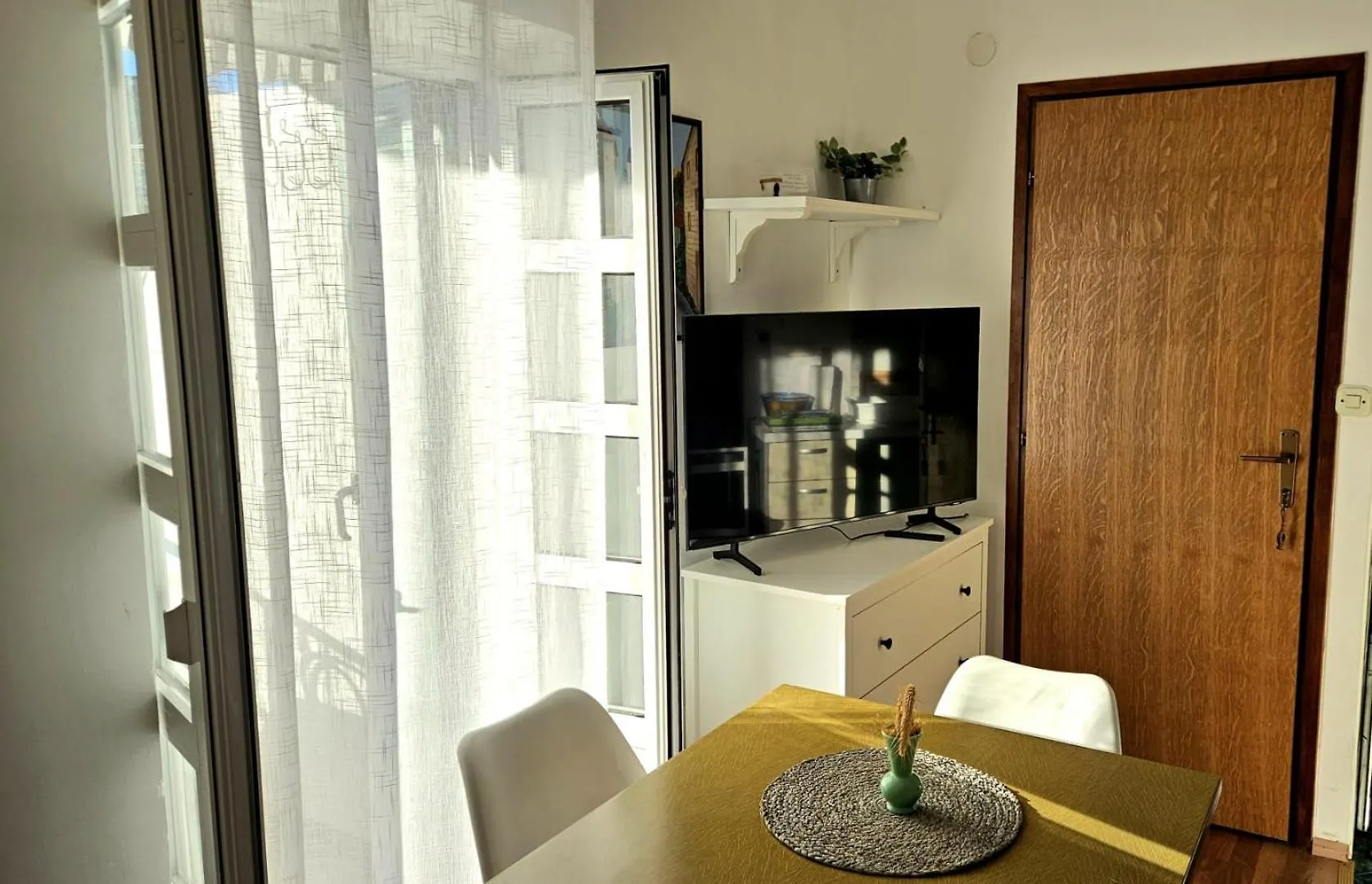 Viktorija Apartments Seget Vranjica