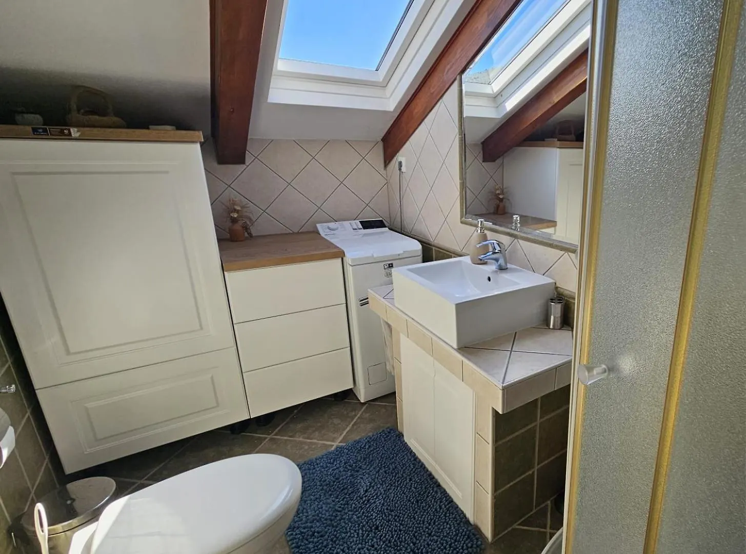 Viktorija Apartments Seget Vranjica